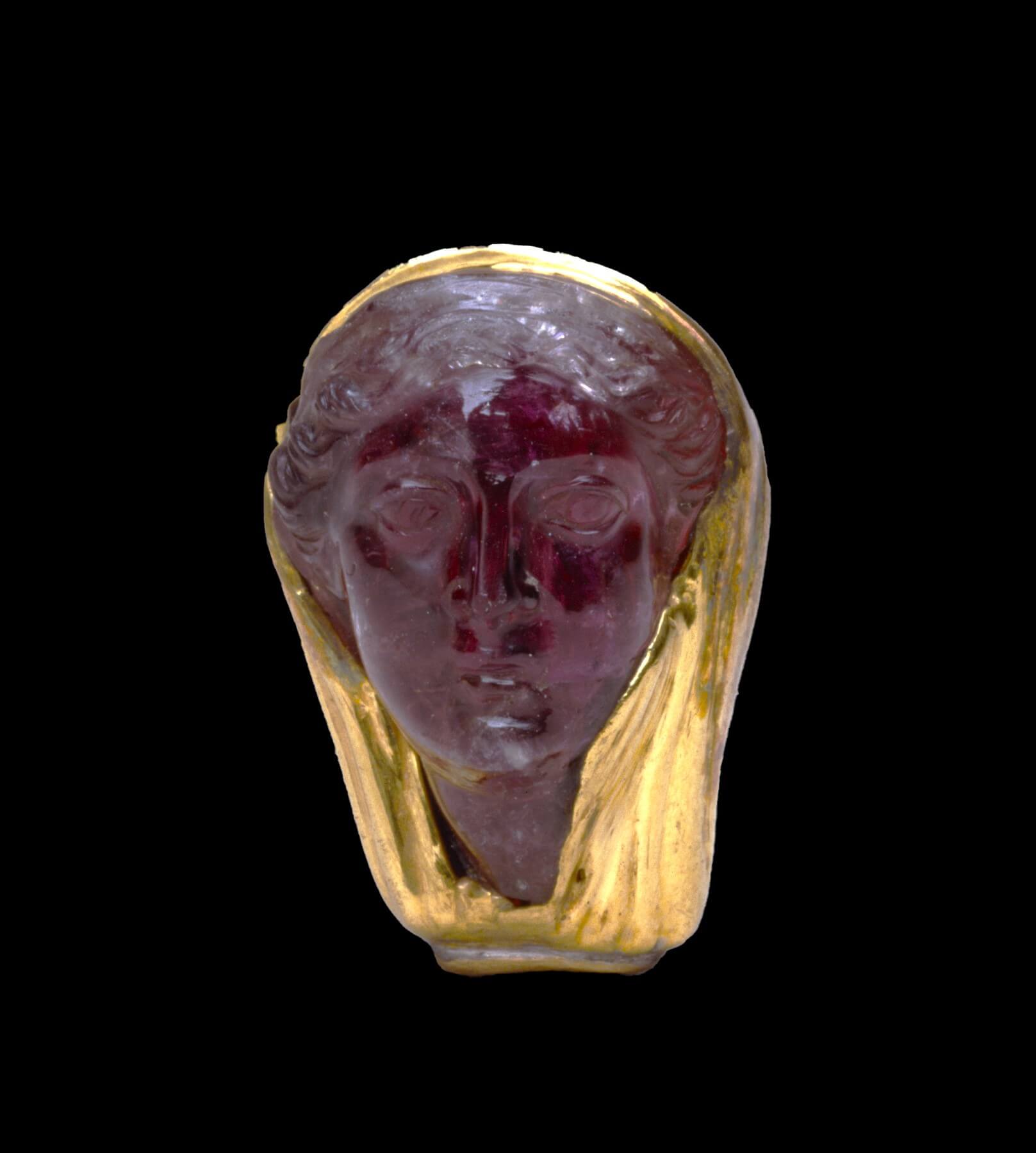 Amethyst Head Of Arsinoë II, Queen Of Ptolemaic Egypt - Egypt Museum