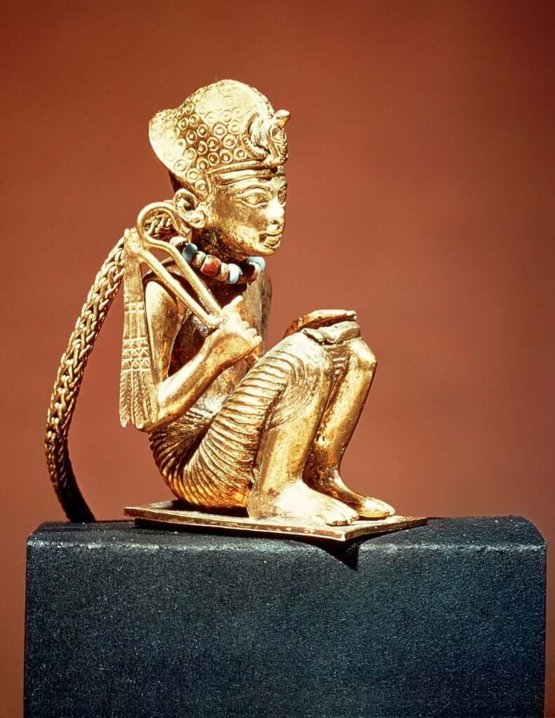 Gold Pendant of Amenhotep III - Egypt Museum